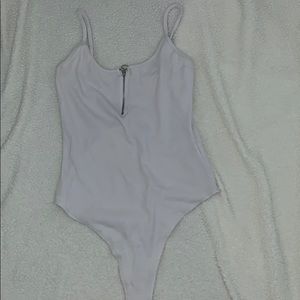 White, tank, quarter zip body quit